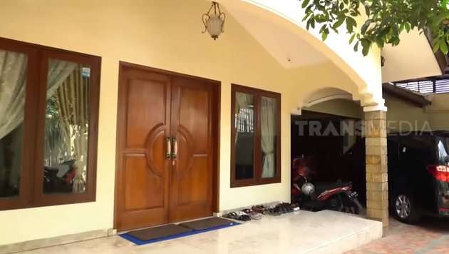 10 Potret Rumah Mewah Tukul Arwana Seharga Rp80 Miliar, Punya Studio Musik!