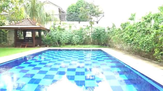10 Potret Rumah Mewah Tukul Arwana Seharga Rp80 Miliar, Punya Studio Musik!