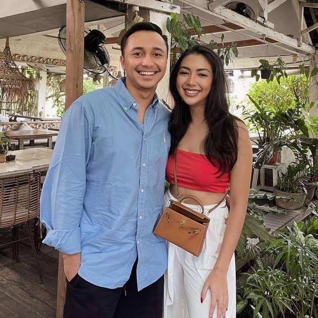 7 Potret Shania Salsabila Kakak Shafa Harris, Disebut Mirip Dua Lipa!