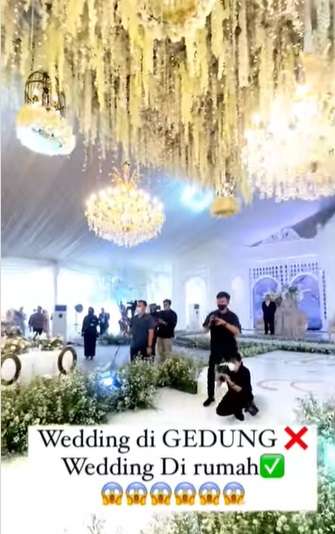 Viral Potret Nikahan Sultan Lampung yang Digelar Di Rumah Habiskan Biaya Rp1 Miliar!