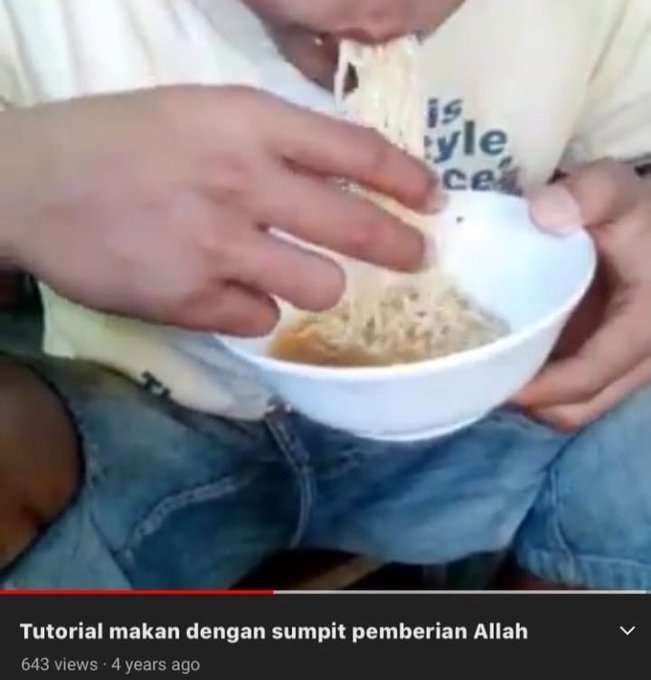 10 Konten Nyeleneh di YouTube, Bikin Geleng-Geleng Kepala!