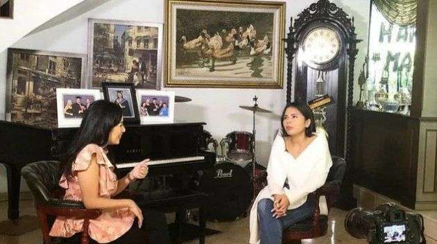 10 Adu Mewah Rumah Hotman Paris VS Hotma Sitompul, Sama-Sama Istana Megah!