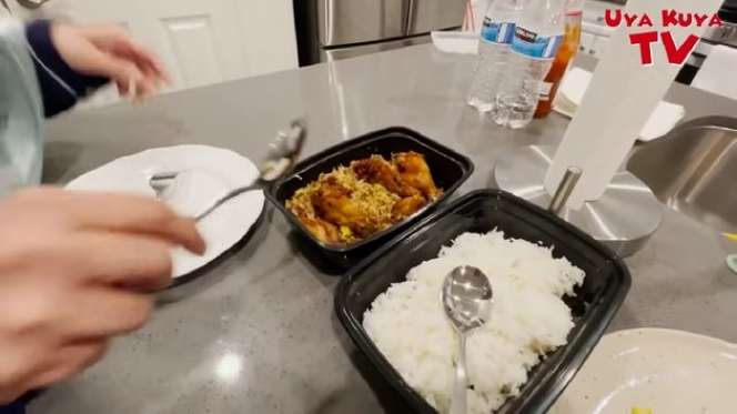 Potret Sahur Pertama Uya Kuya dan Astrid di Amerika, Panik Waktu Imsak, Menu Makanan Disorot! 