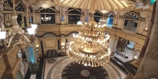 10 Potret Rumah Mewah Berlapis Emas Hasim Hadado yang Viral, Bak Istana Negeri Dongeng!