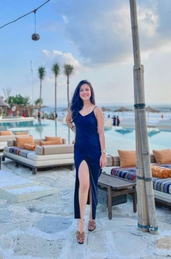 7 Potret Nita Gunawan yang Viral, Bantah Punya Hubungan Spesial Dengan Raffi Ahmad!