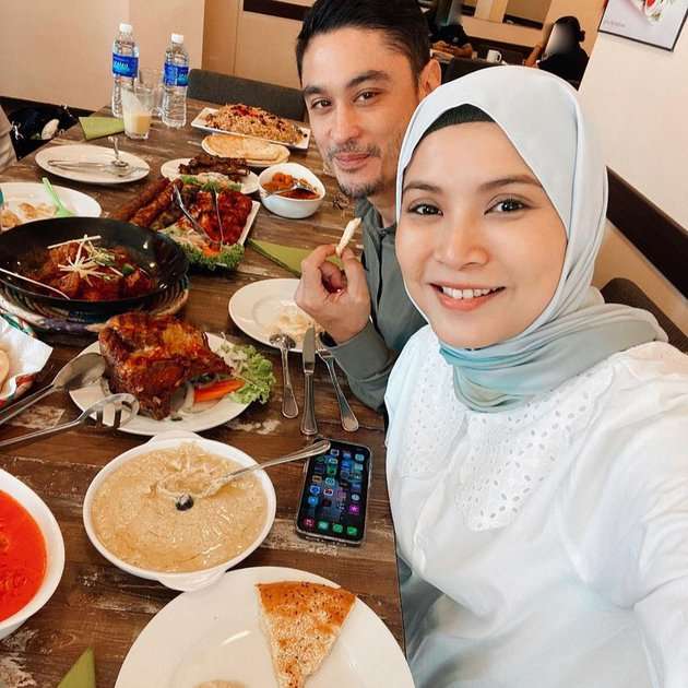7 Potret Reuben Elishama Bareng Istri, Calon Mertua Jefri Nichol!