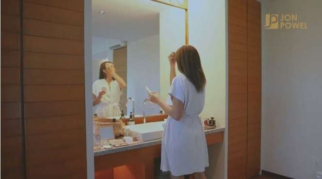 10 Potret Mewahnya Vila Jessica Iskandar di Bali, Konsepnya Super Keren, Seperti di Mall!