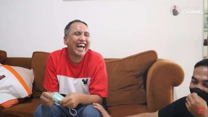 Sempat Idap Tumor Otak, Begini Kabar Terbaru Gugun Gondrong: Diceraikan Istri Hingga Diisukan Meninggal Dunia!