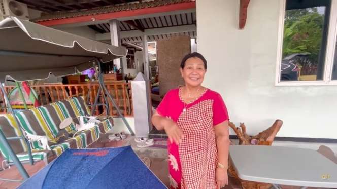 9 Potret Rumah Dewi Perssik di Kampung Halaman, Ternyata Luas Banget!