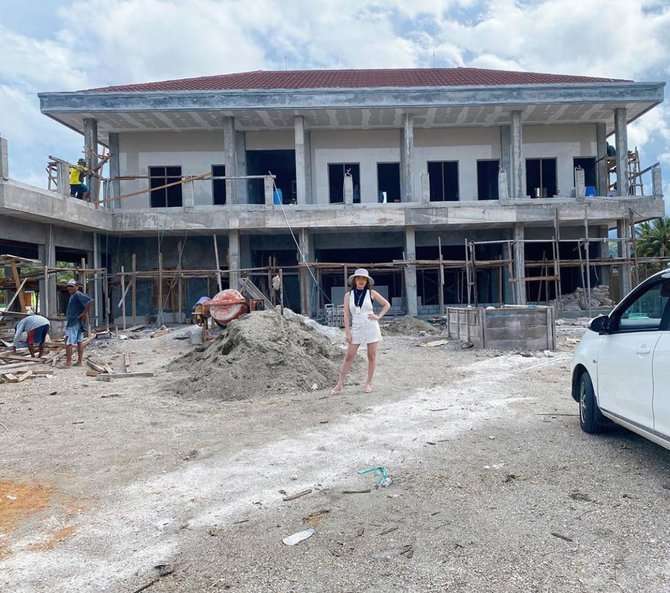 10 Potret Rumah Mewah Bella Shofie di Tepi Pantai, Keren Banget, Buka Pintu Langsung Lautan Lepas!