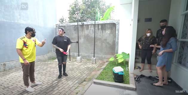 6 Potret Rumah Cristian Gonzales di Jakarta, Desain Minimalis Bikin Betah!