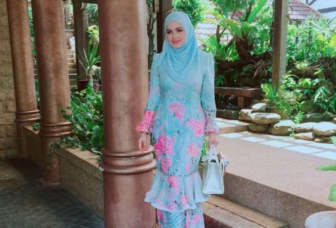 7 Potret Rumah Siti Nurhaliza, Punya Banyak Ruangan Luas Super Mewah!