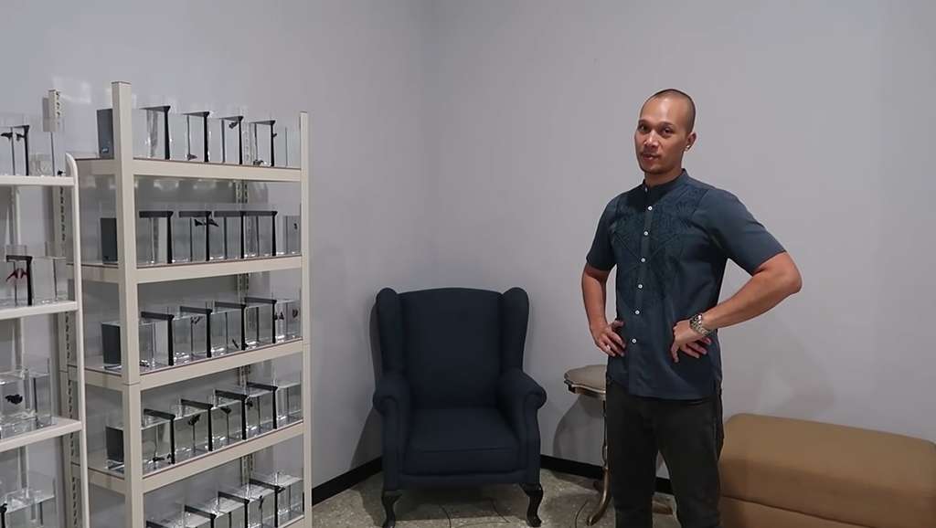 10 Potret Rumah Bimo Aryo Si ‘Kretek Abal-Abal’, Kamar Tidur Anjing Bak Hotel Berbintang! 