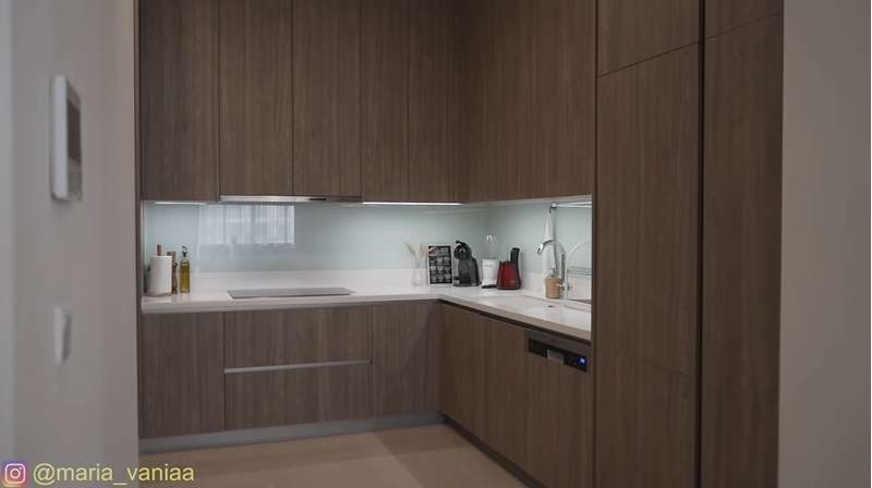 10 Potret Apartemen Maria Vania yang Super Mewah, Spot Berendam Bikin Ngilu, Enak Banget!