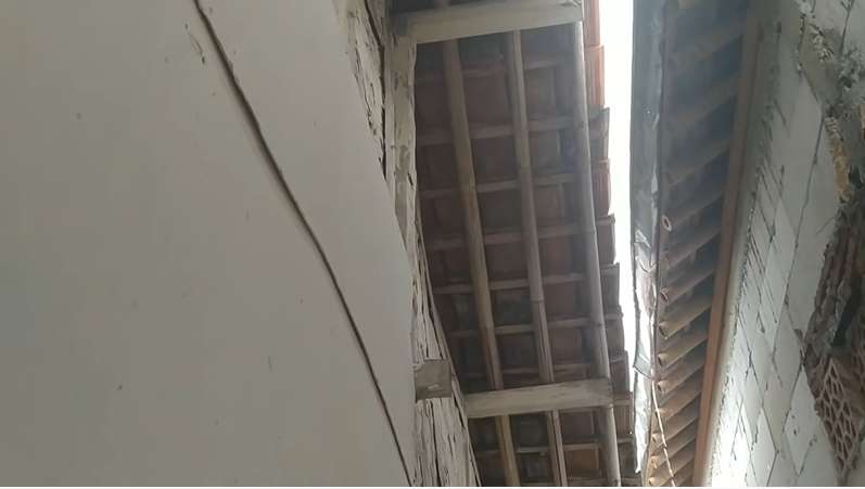 10 Potret Rumah Lord Rangga Petinggi Sunda Empire, Kondisinya Miris, Hanya dari Bilik Bambu!