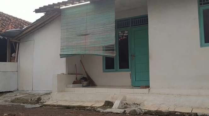 10 Potret Rumah Lord Rangga Petinggi Sunda Empire, Kondisinya Miris, Hanya dari Bilik Bambu!