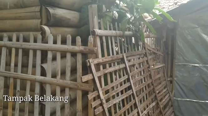 10 Potret Rumah Lord Rangga Petinggi Sunda Empire, Kondisinya Miris, Hanya dari Bilik Bambu!