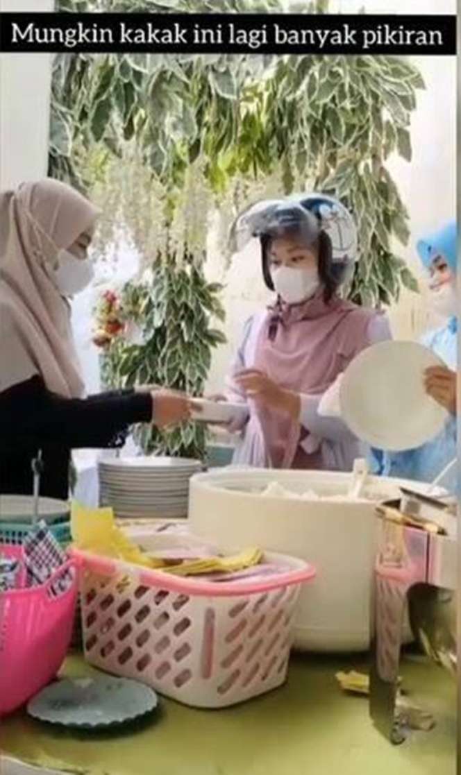 10 Momen Kocak Akibat Lupa, Bikin Capek Ketawa!