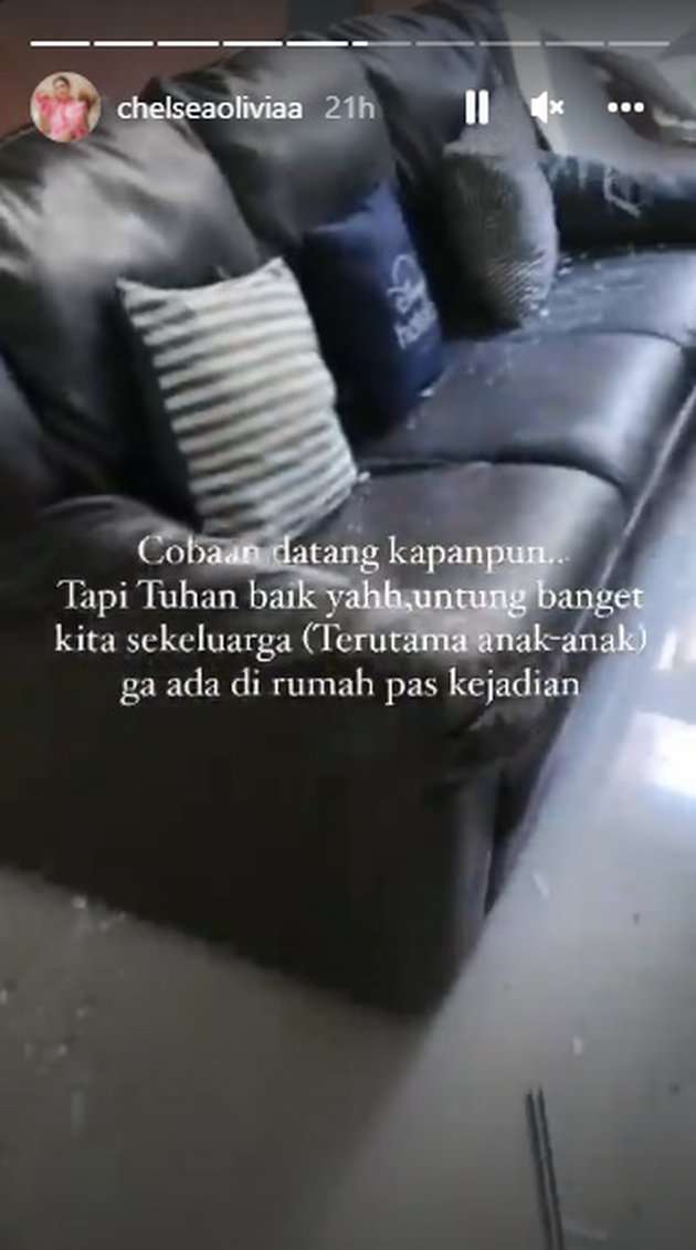5 Potret Rumah Chelsea Olivia yang Mendadak Ambruk, Ngeri Banget!