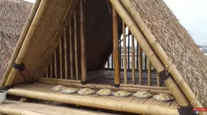 7 Potret Rooftop Yusuf Mansur, Saking Luasnya Bisa Dipakai Main Sepeda!