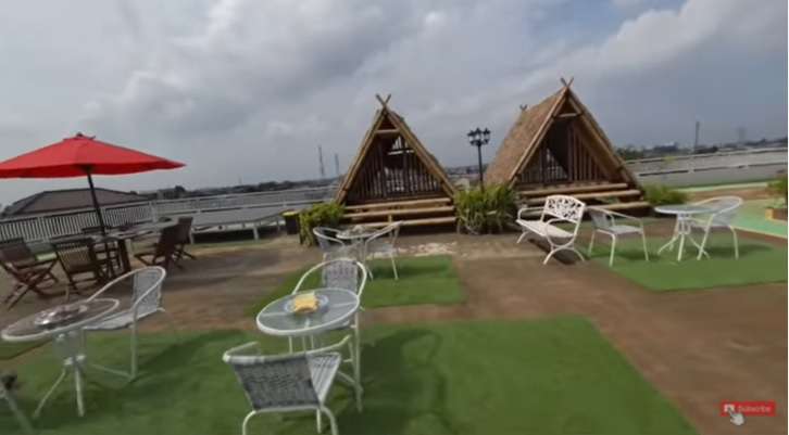 7 Potret Rooftop Yusuf Mansur, Saking Luasnya Bisa Dipakai Main Sepeda!