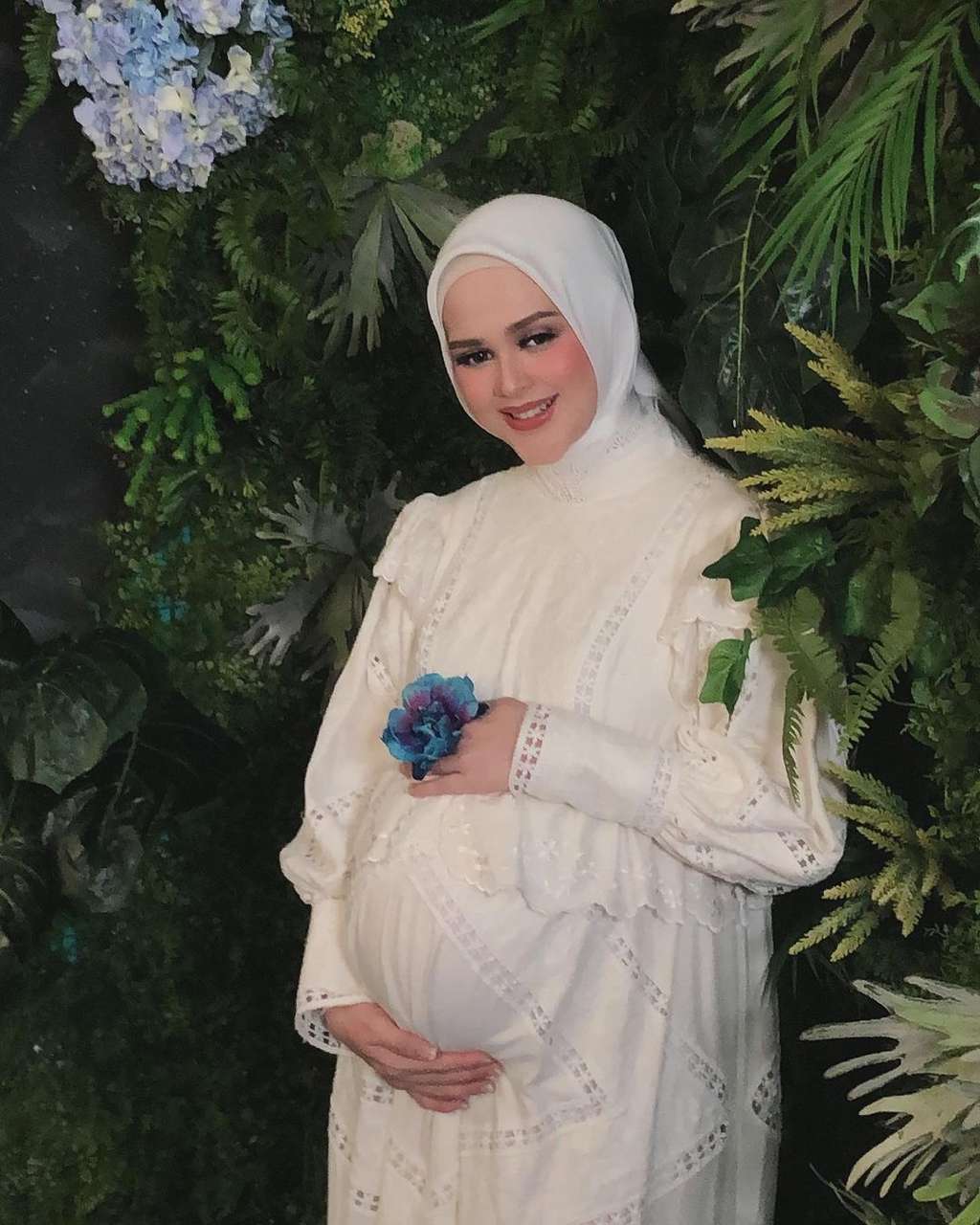 Potret Maternity Shoot 'The Bumils', Jessica Iskandar, Ria Ricis, Cut Meyriska dan Yasmine Wildblood
