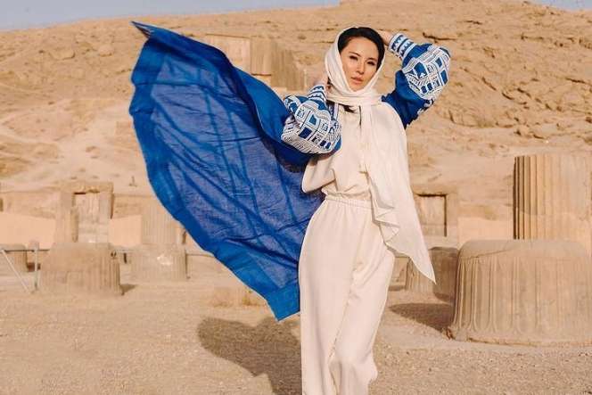 Masyallah, Cantiknya Fitria Yusuf Pakai Kerudung, Elegan Banget!