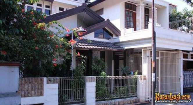 7 Potret Rumah Artis di Bandung, Milik Sule Bak Bumi dan Langit dengan Hunian di Jakarta