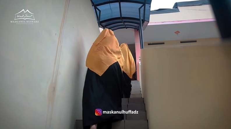 7 Pontret Pondok Pesantren Oki Setiana Dewi di Bogor, Dilengkapi Taman 'Surga'!