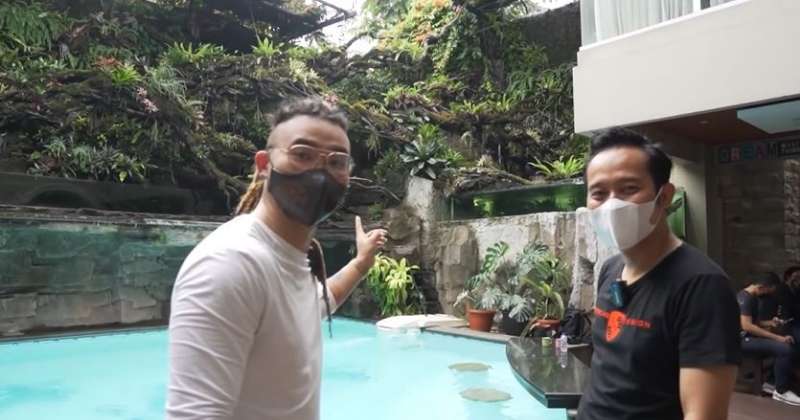 7 Rumah Mewah Artis dengan Fasilitas Unik, Ada Landasan Pacu Pesawat Hingga Bandara Pribadi