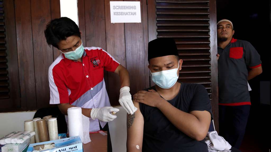 FOTO: Roadshow Hapus Tato Gratis Untuk Semua Kalangan di Jakarta 