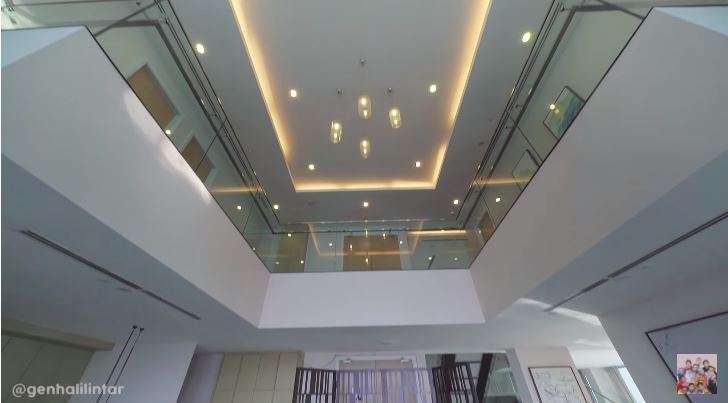 Tak Kunjung Pulang ke Indonesia, Inilah 9 Potret Apartemen Gen Halilintar di Malaysia, Super Mewah!