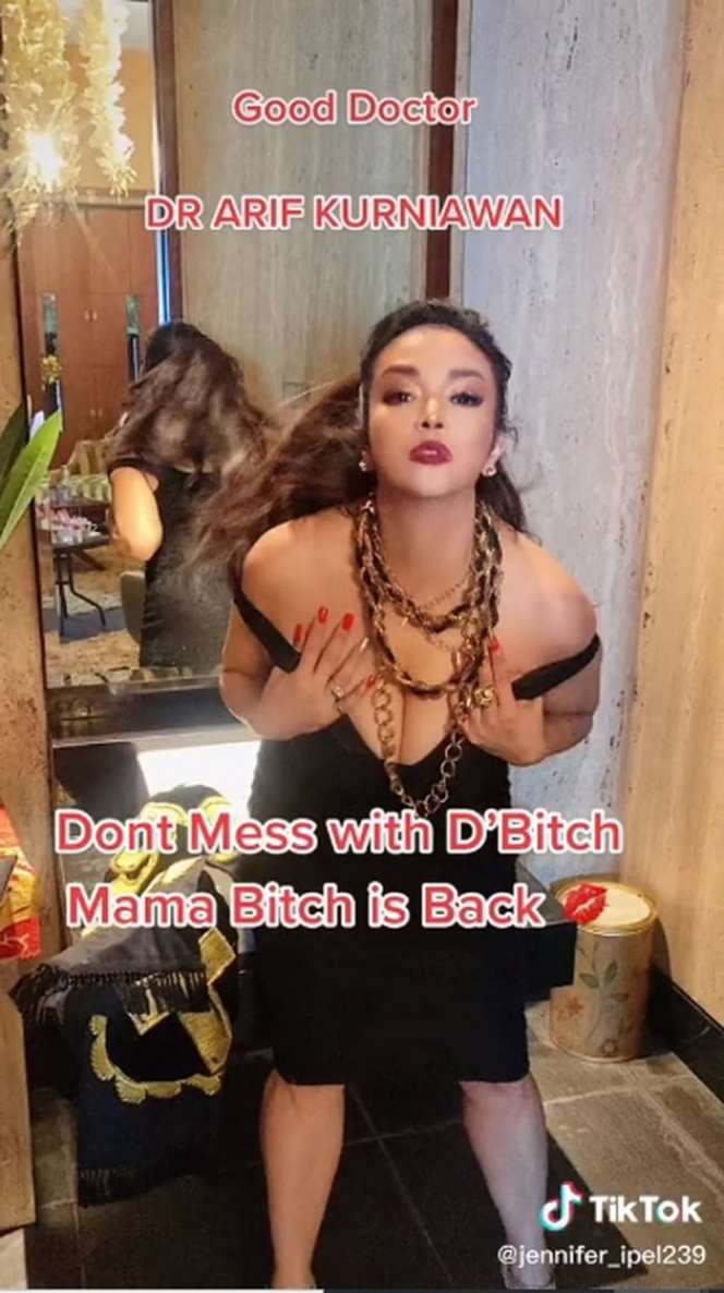 Berusia 51 Tahun, Inilah Potret Terbaru Jennifer Jill Usai Turun 20 Kilo, Disebut Makin Awet Muda!