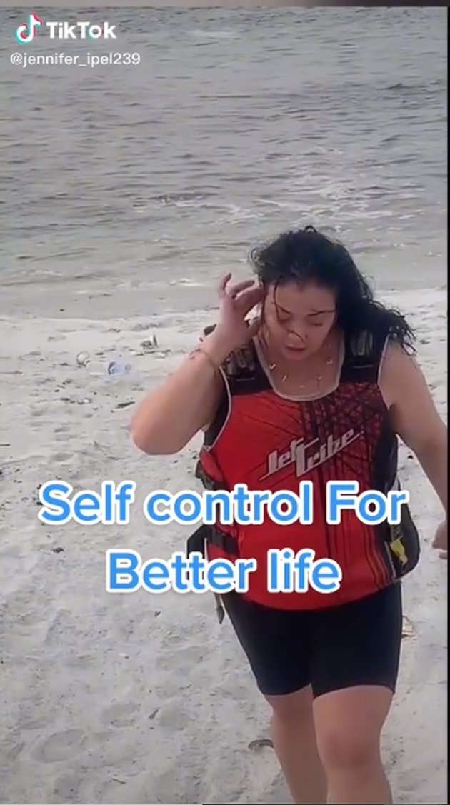 Berusia 51 Tahun, Inilah Potret Terbaru Jennifer Jill Usai Turun 20 Kilo, Disebut Makin Awet Muda!