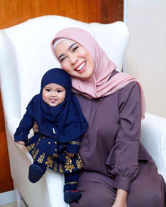 Potret Anak Seleb yang Masih Balita Kenakan Hijab, Gemesin Banget!