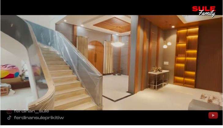 10 Potret Rumah Sule Usai Renovasi, Berubah Total, Makin Mewah Bak Istana!