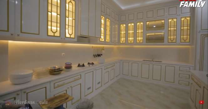 10 Potret Rumah Sule Usai Renovasi, Berubah Total, Makin Mewah Bak Istana!