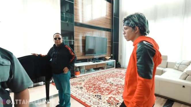 10 Potret Rumah Basrizal Koto, Sopir Angkot yang Kini Jadi ‘Sultan’, Mewahnya Kelewatan!