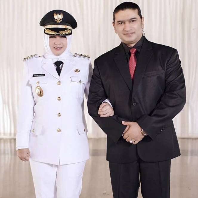 10 Potret Terbaru Fadia A Rafiq, Pedangdut Cantik yang Kini Jadi Bupati Pekalongan, Gayanya Disorot!