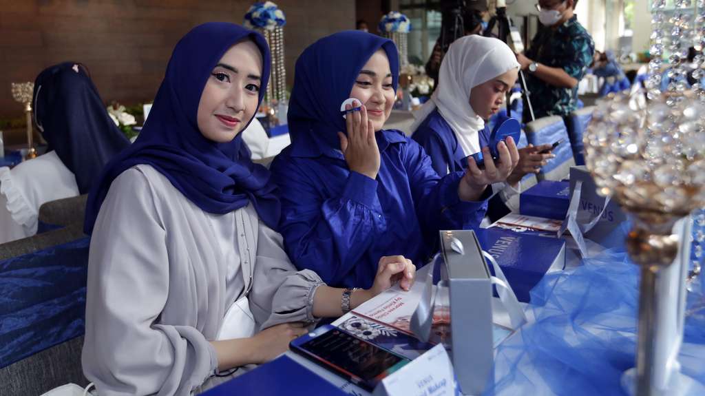 FOTO: Keseruan 'Venus Hybrid Makeup Beauty Community Gathering', Makeup dan Skincare Jadi Satu