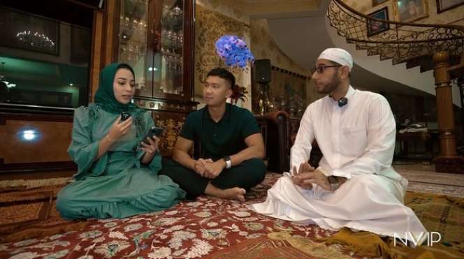 7 Potret Rumah Mertua Nikita Willy, Bangunannya Luas dan Super Mewah!