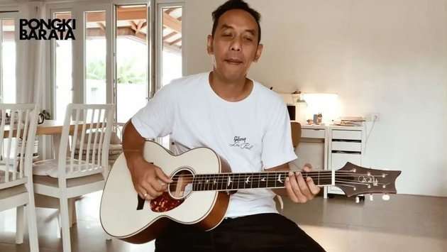 10 Potret Rumah Pongki Barata ‘Jikustik’ di Bali, Super Keren, Ada Lapangan Sepak Bola!