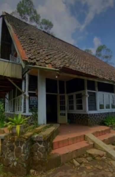 Jadi Lokasi Syuting Film Pengabdi Setan, Inilah Potret ‘Rumah Ibu’ yang Bikin Bulu Kuduk Merinding!