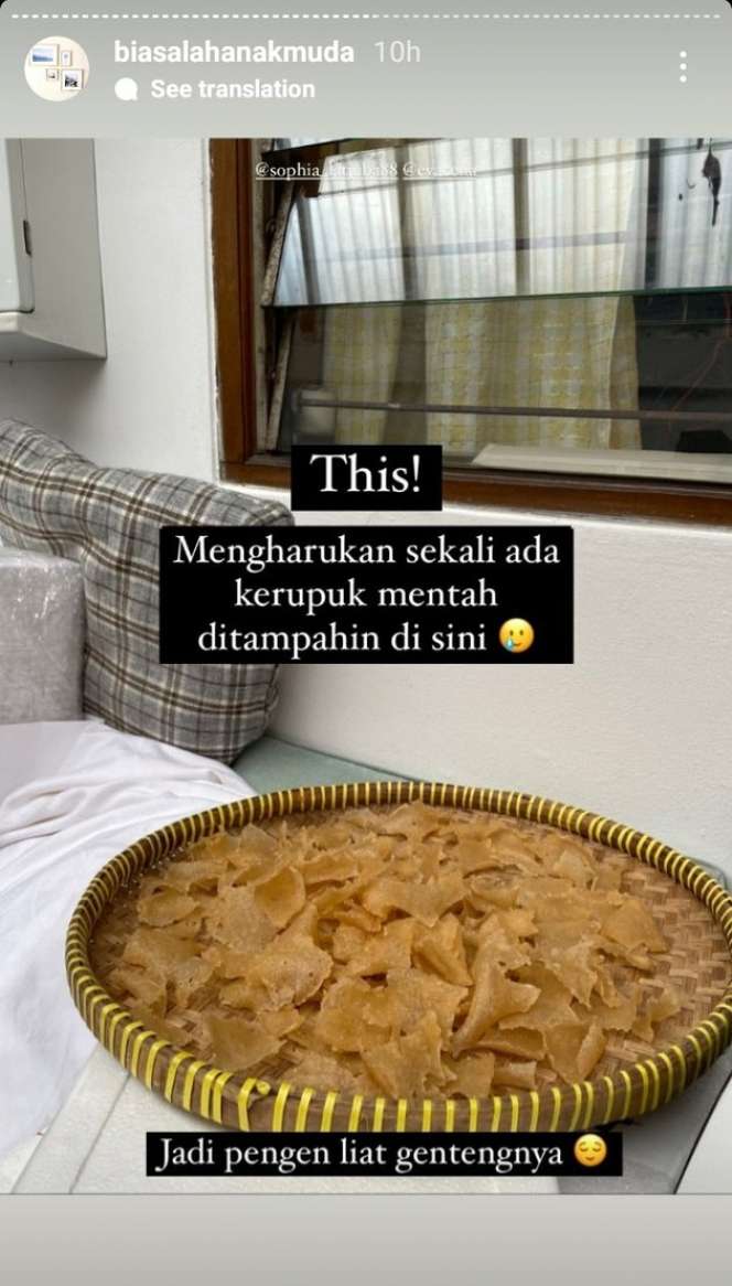 10 Potret Rumah Sophia Latjuba, Ternyata Masih Ngontrak, Banyak Jemuran Kerupuk di Genteng!
