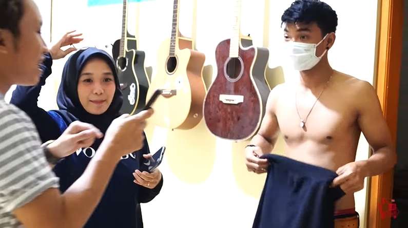 10 Potret Rumah Tri Suaka, Dihujat Usai Parodikan Andika Kangen Band