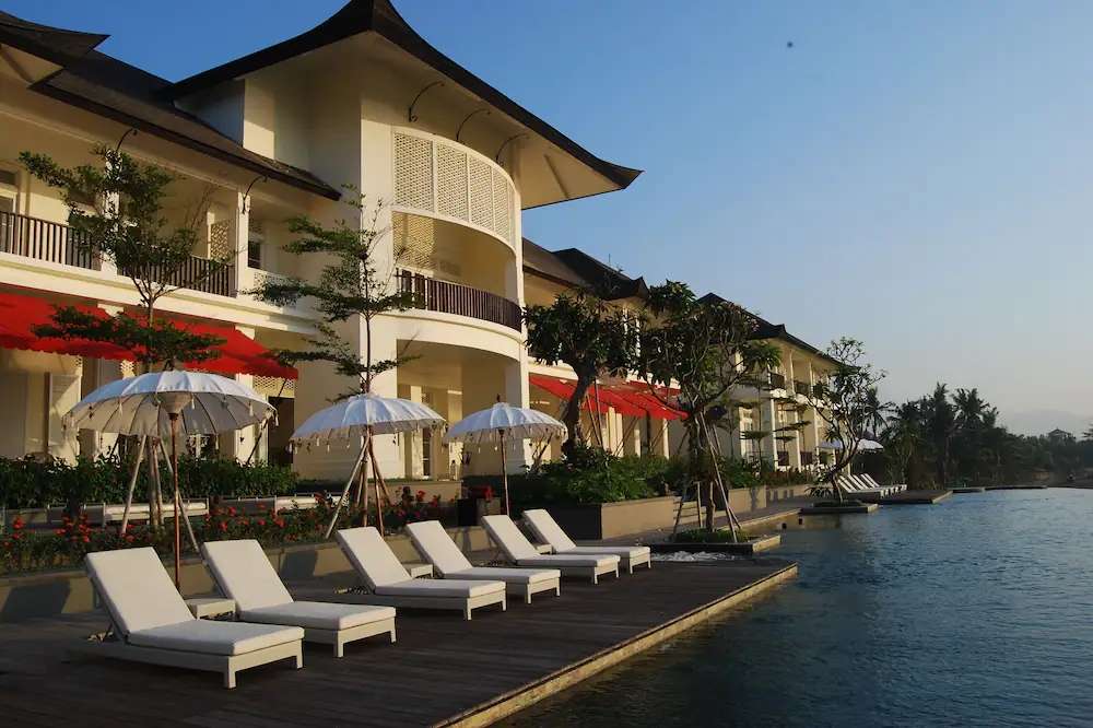 8 Potret Hotel Mewah Milik Artis Tanah Air, Ada yang Diduga Jadi Tempat Prostitusi!