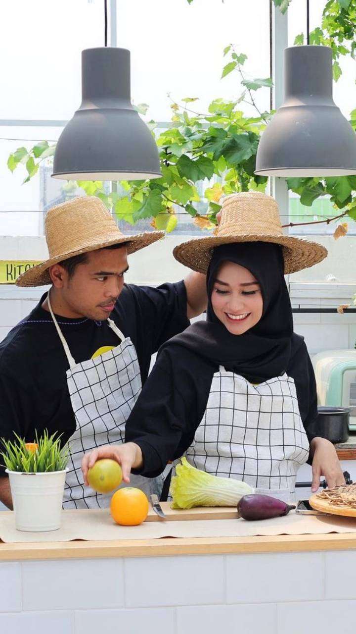 Diterpa Isu Punya Hubungan Spesial dengan Chika, Potret Harmonis Putra Siregar dan Septia yang Jarang Tersorot