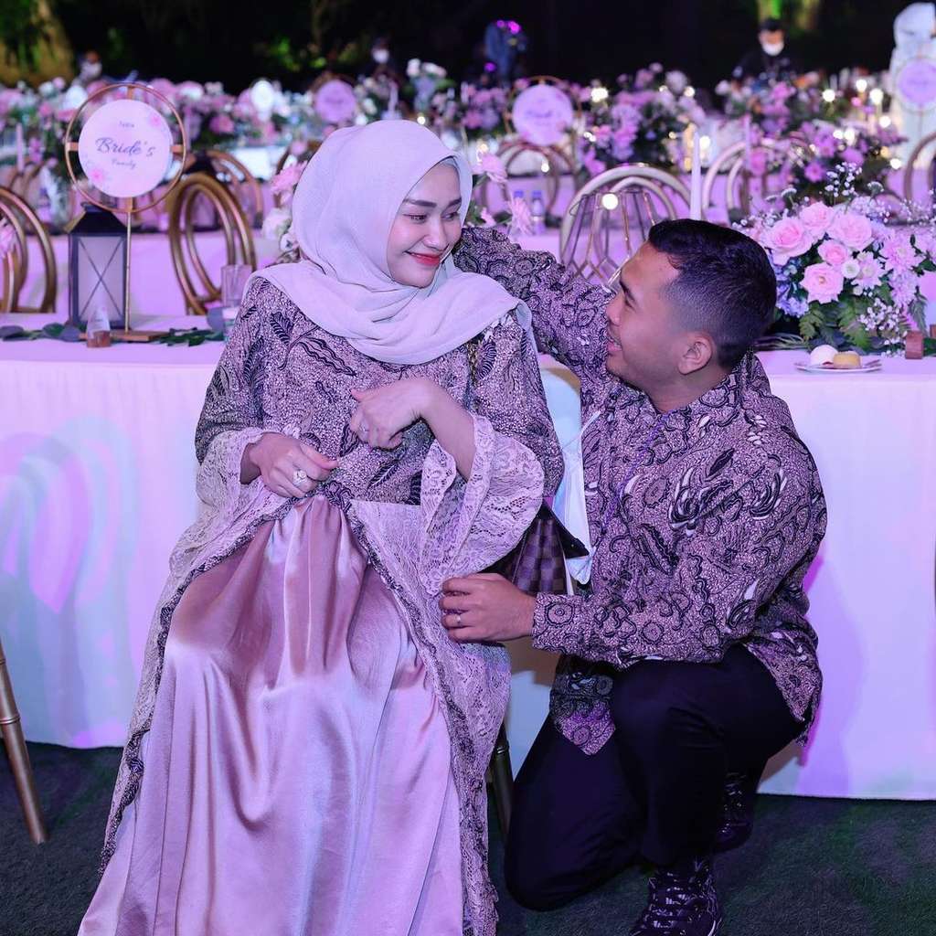 Diterpa Isu Punya Hubungan Spesial dengan Chika, Potret Harmonis Putra Siregar dan Septia yang Jarang Tersorot