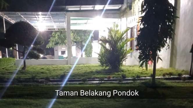 10 Potret Pondok Pesanten Gus Baha yang Sederhana, Kyai Kampung Ilmunya Setara Profesor!