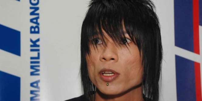 10 Transformasi Andika Kangen Band, Dulu Model Rambut Sasuke Hingga Pakai Behel Gigi!